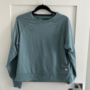 Women’s Vuori Halo Crew - Size Small